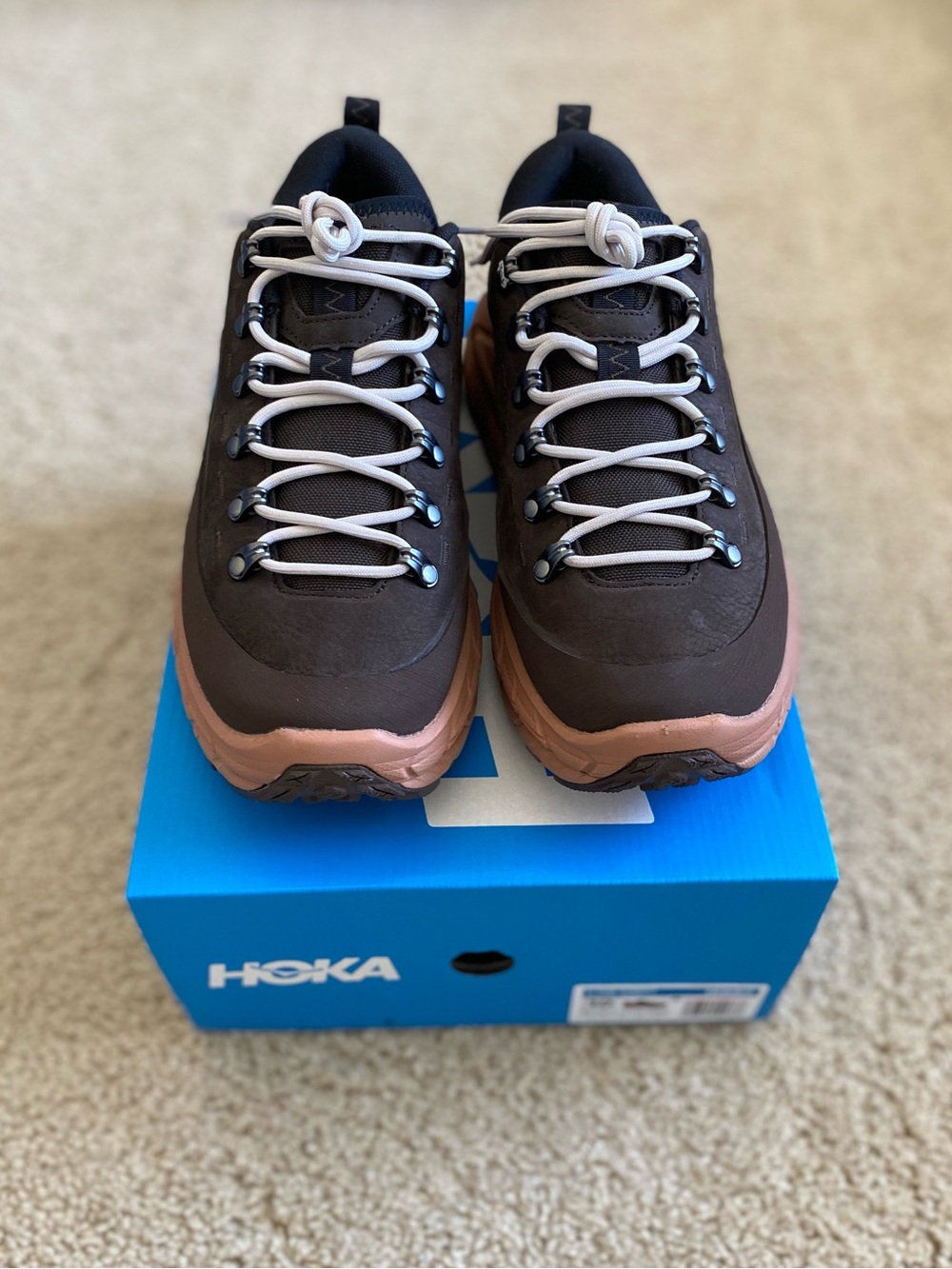 Hoka Tor Summit